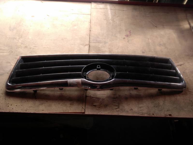 2002-2008 MODEL TOYOTA AVENSİS ÇIKMA ÖN PANJUR