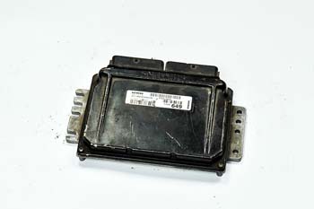 VOLVO ÇIKMA  S40  MOTOR BEYNİ